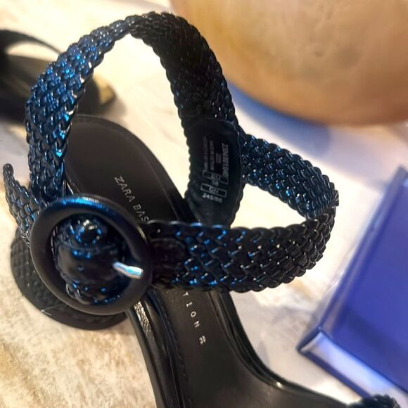 LIKE NEW Zara Black Wide Round Block Heeled Woven Sandals from 2019-Size 7.5/38 - Picture 11 of 15
